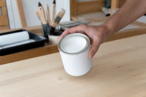 Quel primaire d'accrochage pour peinture choisir selon le support ?